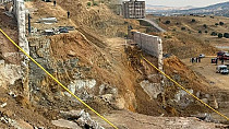 İSTİNAT DUVARI ÇÖKTÜ