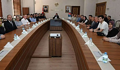 ŞAMPİYONLARDAN ZİYARET