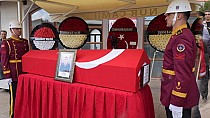 Şehit askere tören