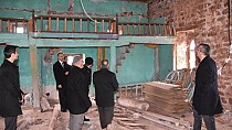 Tarihi camiye onarım  - haberi